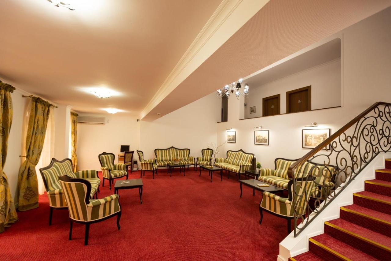 Art Hotel 4*