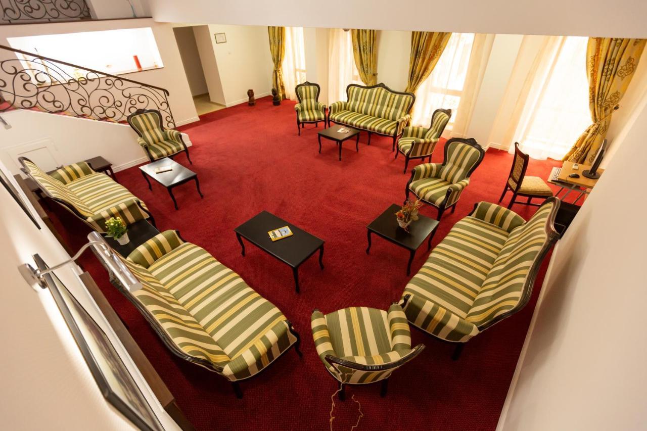 Art Hotel 4*